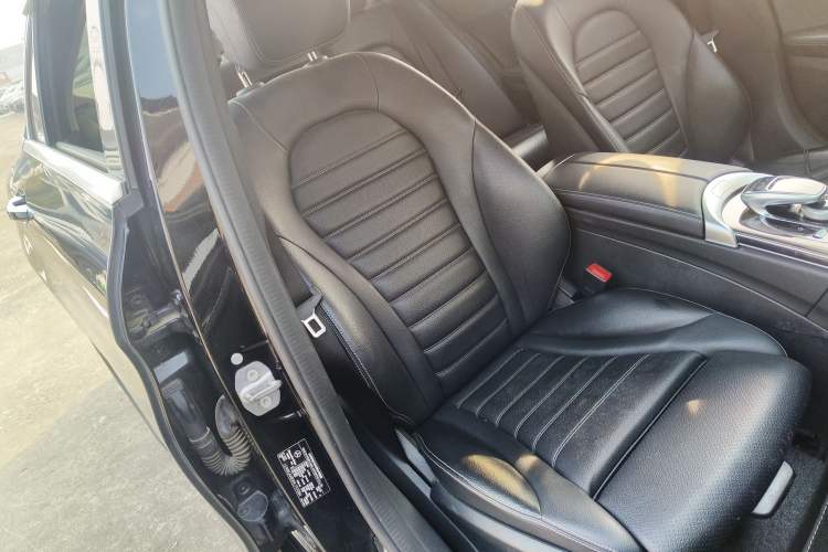 Used Mercedes-Benz C-Class 2017 C 180 L Right Front Seat