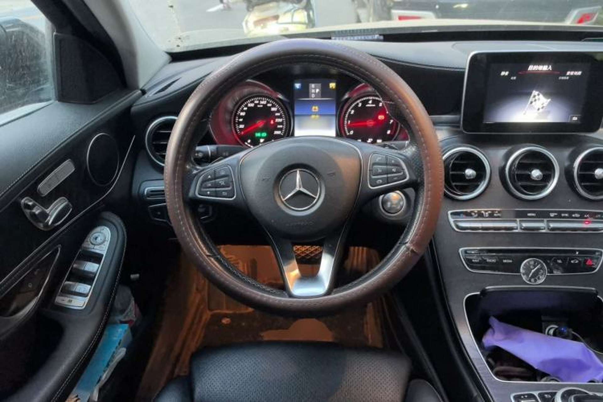 Used Mercedes-Benz C-Class 2017 Facelift C 200 L Sport Edition Steering Wheel