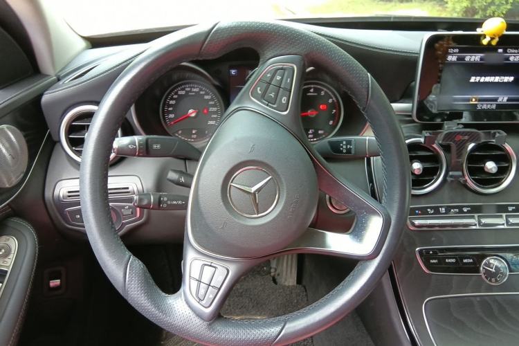 Used Mercedes-Benz C-Class 2017 Restyled C 180 L Fashion Edition Sport Version Steering Wheel