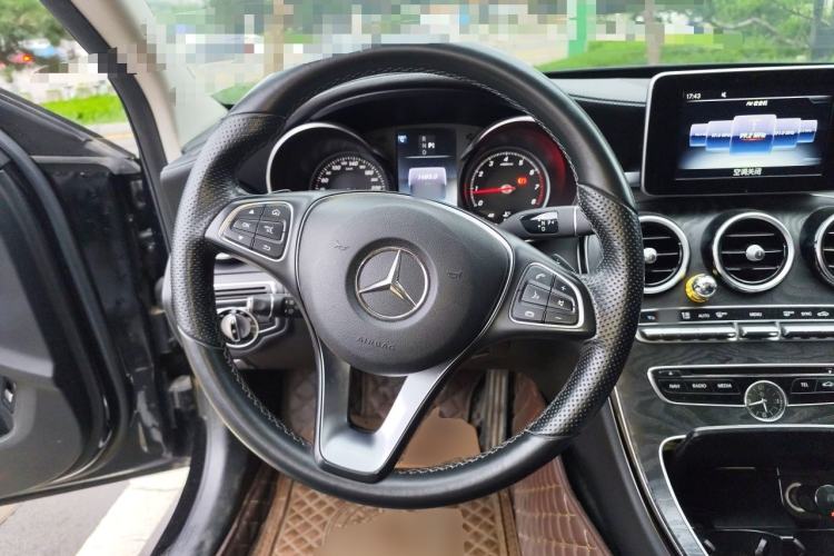 Used Mercedes-Benz C-Class 2017 C 200 L Sport Edition Steering Wheel