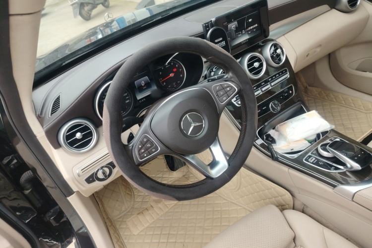 Used Mercedes-Benz C-Class 2017 Facelift C 200 L Steering Wheel