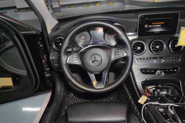 Used Mercedes-Benz C-Class 2017 C 180 L Sport Edition Steering Wheel
