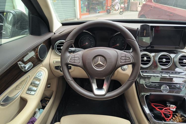 Used Mercedes-Benz C-Class 2017 Facelift C 200 L Steering Wheel
