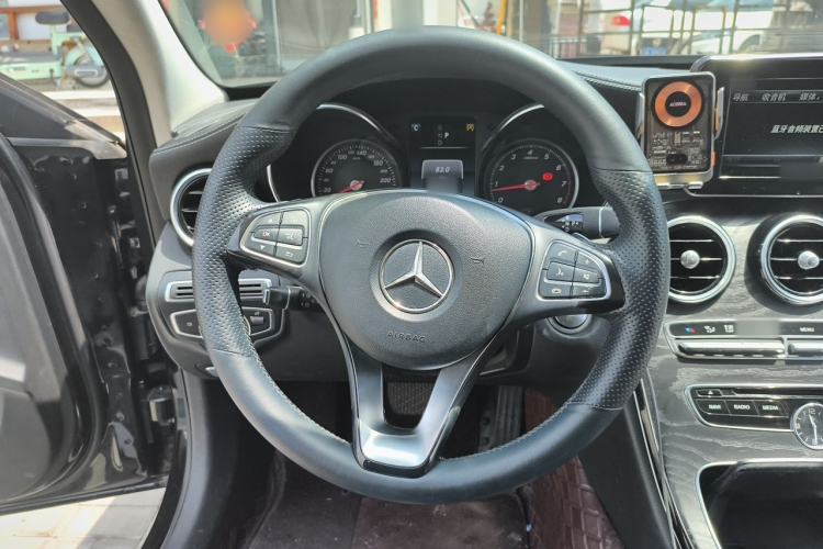 Used Mercedes-Benz C-Class 2017 C 200 L Sport Edition Steering Wheel