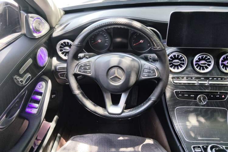 Used Mercedes-Benz C-Class 2017 Facelift C 200 L Sport Edition Steering Wheel