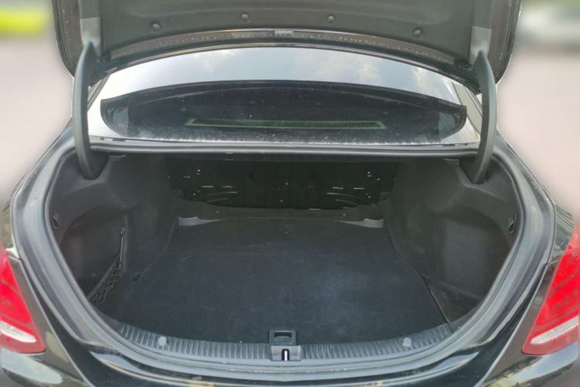 Used Mercedes-Benz C-Class 2017 Facelift C 200 L Sport Edition Trunk