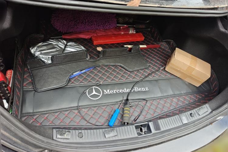 Used Mercedes-Benz C-Class 2017 Restyled C 180 L Fashion Edition Sport Version Trunk