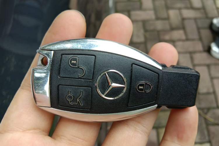 Used Mercedes-Benz C-Class 2017 Restyled C 180 L Fashion Edition Sport Version Vehicle Key