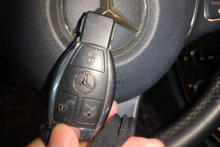 Used Mercedes-Benz C-Class 2017 Facelifted C 180 L Stylish Edition Vehicle Key