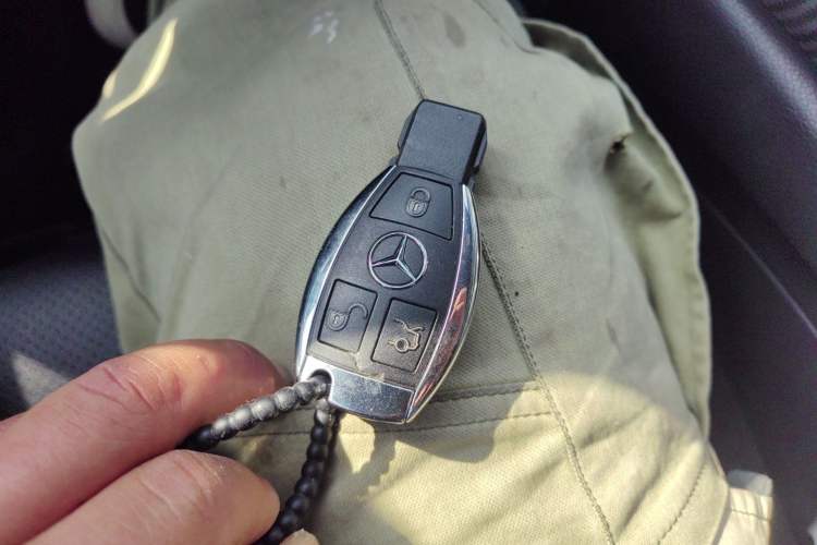 Used Mercedes-Benz C-Class 2017 C 200 4MATIC Coupe Vehicle Key