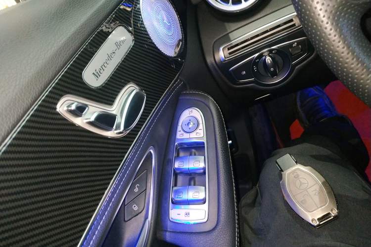 Used Mercedes-Benz C-Class 2017 Restyled C 200 Sport Edition Vehicle Key