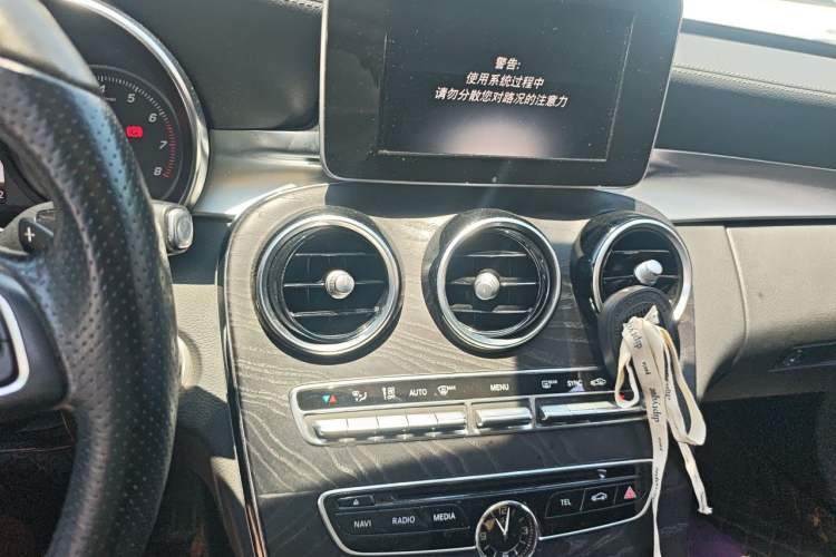 Used Mercedes-Benz C-Class 2017 Facelift C 200 L Sport Edition Audio And AC Panel