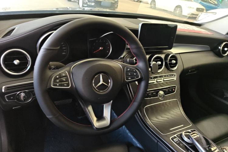 Used Mercedes-Benz C-Class 2017 Restyled C 180 L Fashion Edition Sport Version Audio And AC Panel