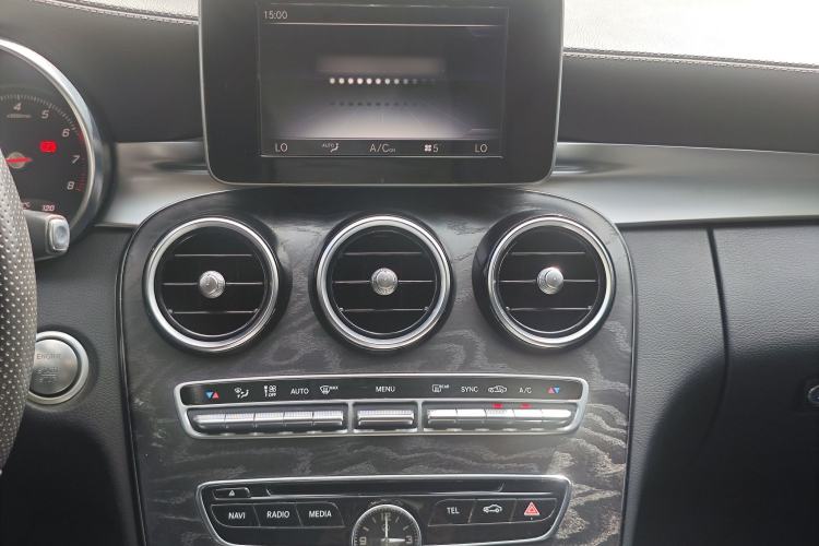 Used Mercedes-Benz C-Class 2017 C 180 L Sport Edition Audio And AC Panel