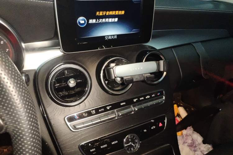 Used Mercedes-Benz C-Class 2017 Restyled C 180 L Fashion Edition Sport Version Audio And AC Panel