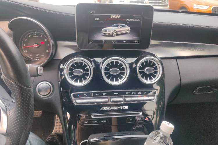 Used Mercedes-Benz C-Class 2017 C 200 4MATIC Coupe Audio And AC Panel