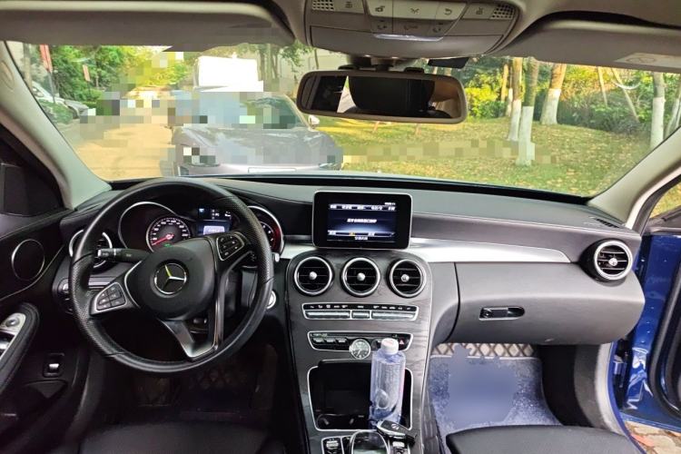 Used Mercedes-Benz C-Class 2017 C 180 L Sport Edition Center Console