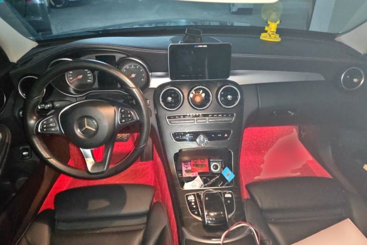Used Mercedes-Benz C-Class 2017 Restyled C 180 L Fashion Edition Sport Version Center Console