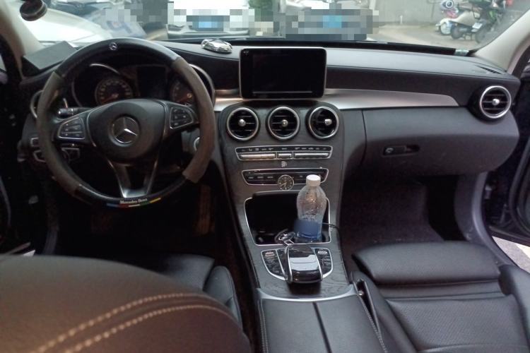 Used Mercedes-Benz C-Class 2017 C 200 L Sport Edition Center Console