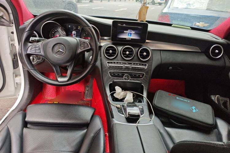 Used Mercedes-Benz C-Class 2017 Revised C 180 L Dynamic Sports Edition Center Console