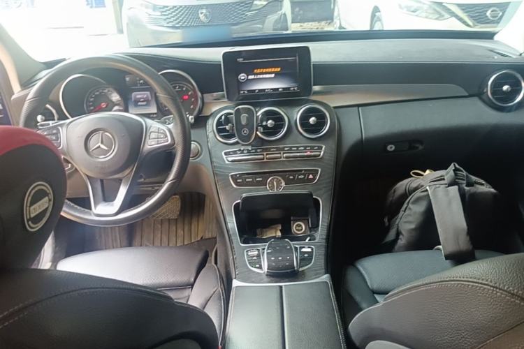 Used Mercedes-Benz C-Class 2017 C 180 L Sport Edition Center Console