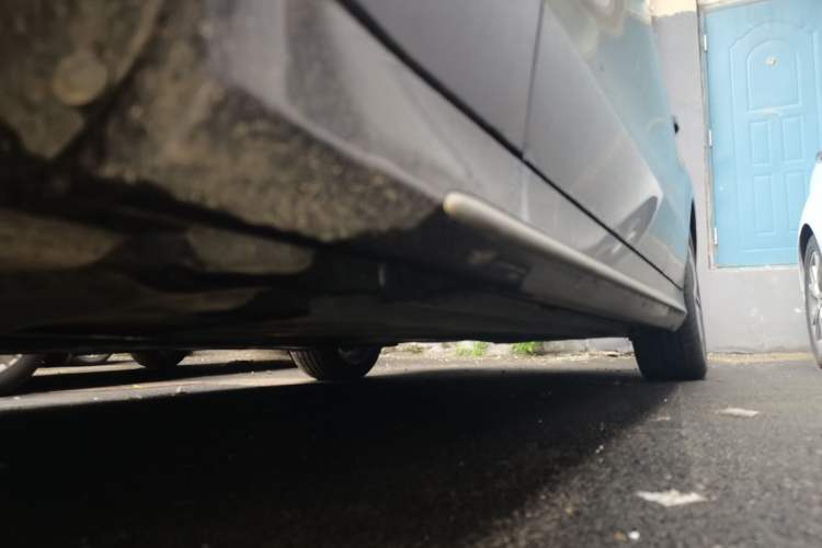 Used Mercedes-Benz C-Class 2017 C 180 L Sport Edition Chassis Front Left