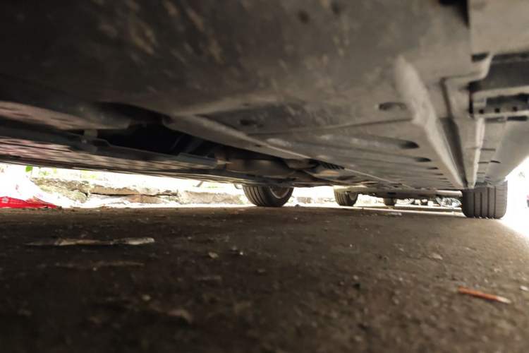 Used Mercedes-Benz C-Class 2017 C 200 L Sport Edition Chassis Front Left
