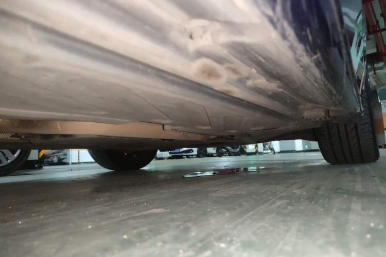 Used Mercedes-Benz C-Class 2017 C 200 Sport Edition Chassis Front Right