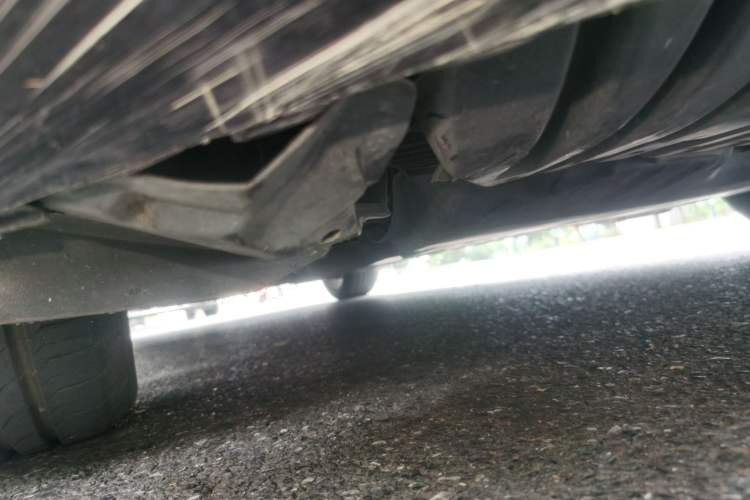 Used Mercedes-Benz C-Class 2017 C 200 L Sport Edition Chassis Front Right