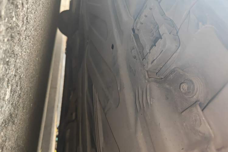 Used Mercedes-Benz C-Class 2017 Facelift C 200 Station Wagon Chassis Rear Left