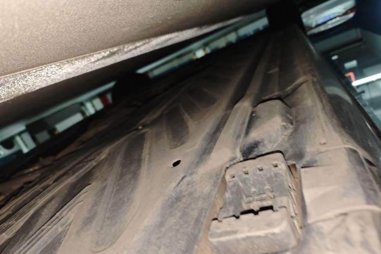 Used Mercedes-Benz C-Class 2017 Facelift C 200 Station Wagon Chassis Rear Left