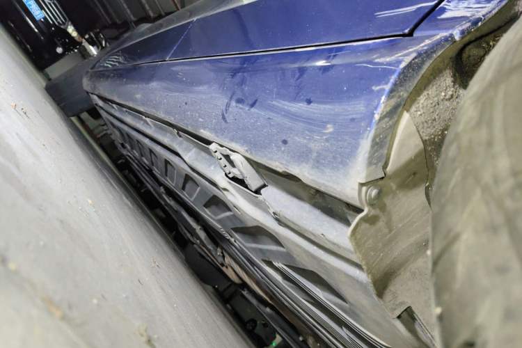 Used Mercedes-Benz C-Class 2017 Facelift C 200 L 4MATIC Chassis Rear Left