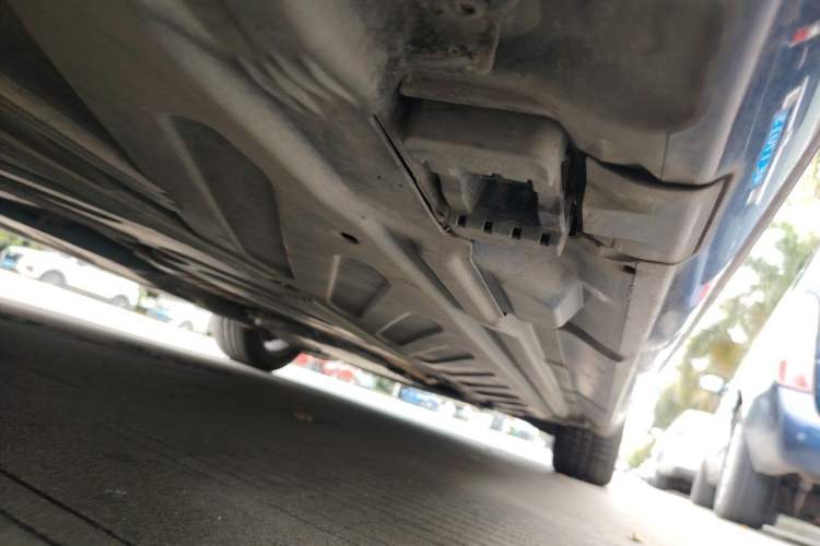Used Mercedes-Benz C-Class 2017 C 200 Sport Edition Chassis Rear Right