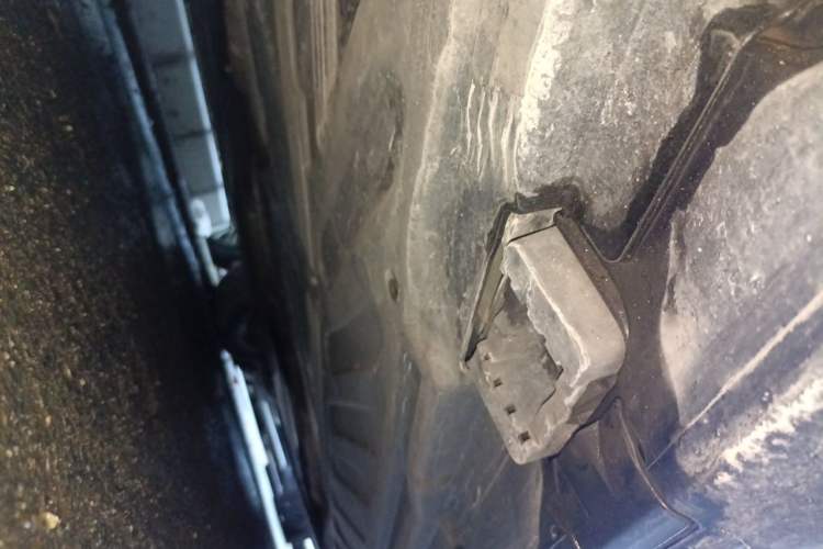 Used Mercedes-Benz C-Class 2017 C 200 L Sport Edition Chassis Rear Right