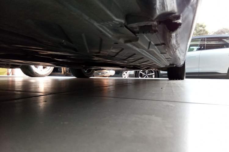Used Mercedes-Benz C-Class 2017 C 200 L Sport Edition Chassis Rear Right