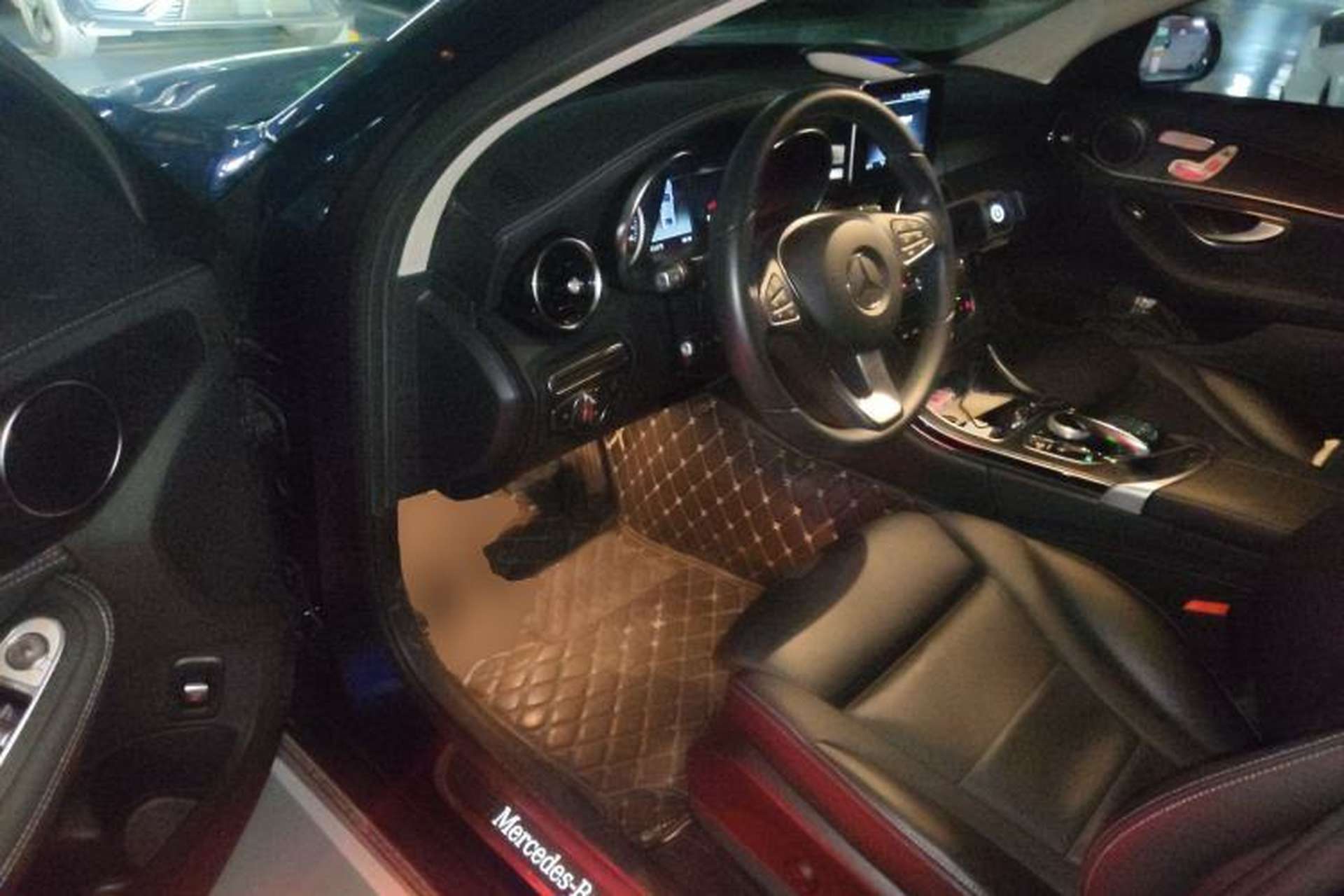 Used Mercedes-Benz C-Class 2017 Facelift C 200 L Sport Edition Driver Seat