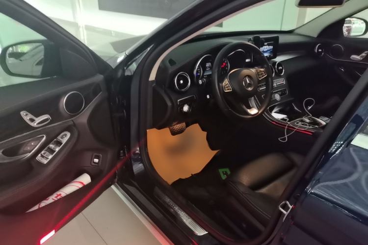 Used Mercedes-Benz C-Class 2017 C 180 L Sport Edition Driver Seat