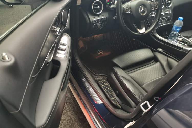 Used Mercedes-Benz C-Class 2017 C 180 L Sport Edition Driver Seat