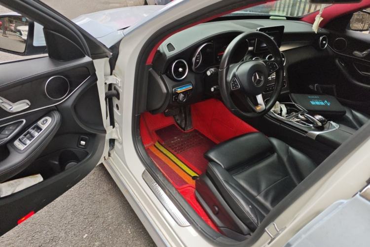 Used Mercedes-Benz C-Class 2017 Revised C 180 L Dynamic Sports Edition Driver Seat