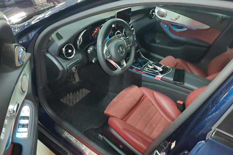 Used Mercedes-Benz C-Class 2017 Restyled C 200 Sport Edition Driver Seat