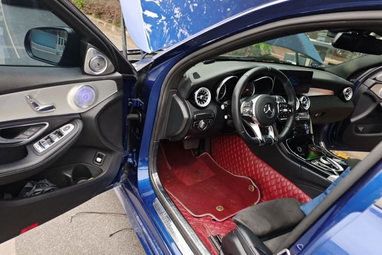 Used Mercedes-Benz C-Class 2017 Restyled C 200 Sport Edition Driver Seat