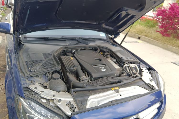 Used Mercedes-Benz C-Class 2017 C 200 station wagon Engine Bay