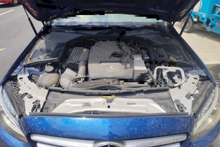 Used Mercedes-Benz C-Class 2017 Facelift C 200 L Sport Edition Engine Bay