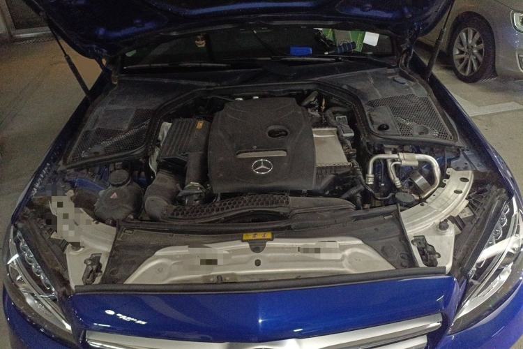 Used Mercedes-Benz C-Class 2017 Facelift C 200 L Sport Edition Engine Bay