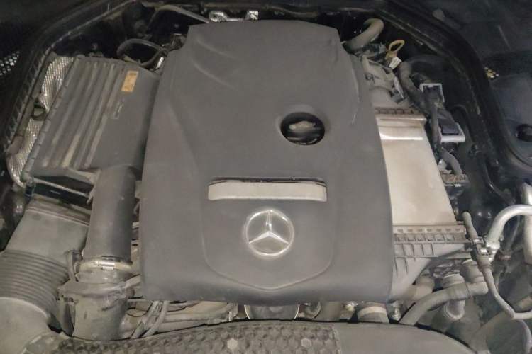 Used Mercedes-Benz C-Class 2017 Facelift C 200 L Sport Edition Engine Bay