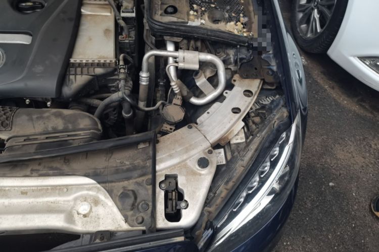 Used Mercedes-Benz C-Class 2017 C 180 L Sport Edition Engine Bay Left