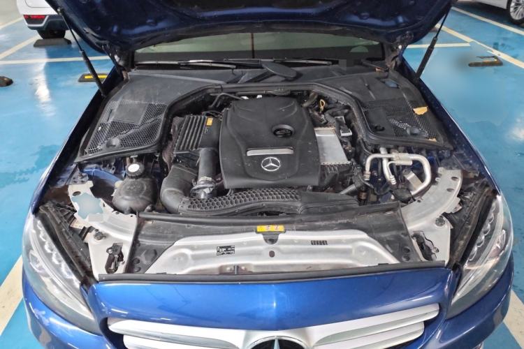 Used Mercedes-Benz C-Class 2017 Facelift C 200 L Sport Edition Engine Bay