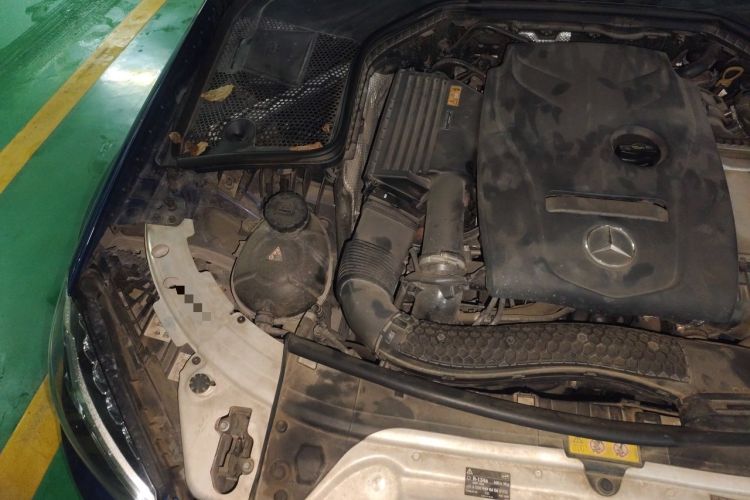 Used Mercedes-Benz C-Class 2017 Restyled C 200 Sport Edition Engine Bay Right