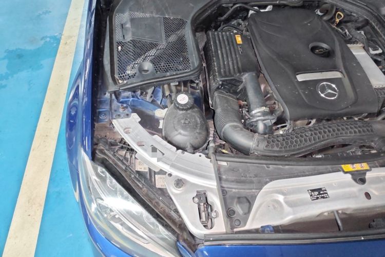 Used Mercedes-Benz C-Class 2017 Facelift C 200 L Sport Edition Engine Bay Right