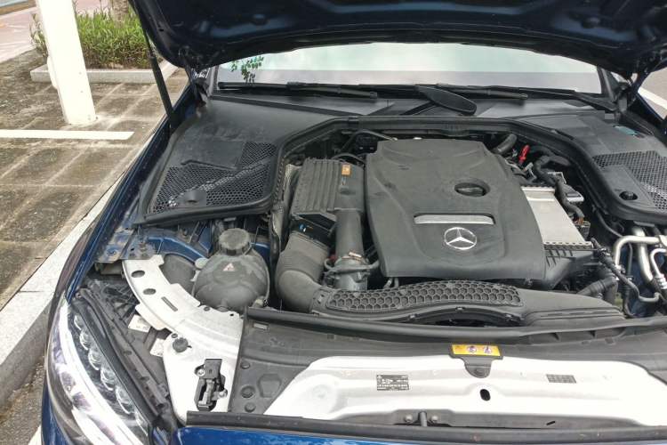 Used Mercedes-Benz C-Class 2017 Restyled C 180 L Fashion Edition Sport Version Engine Bay Right